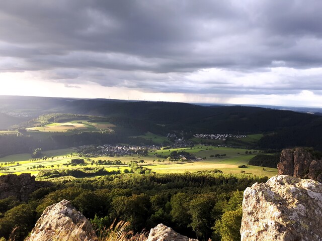 Bruchhauser Steine Kneipp KraftOrt WanderungJutta Maas