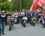 dirk manderbach mit seinen vier maschinen 20160822 1849592957