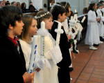 20090420 1208722073 erstkommunion 49