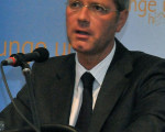 20090813 1301627182 ju roettgenint 6