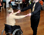20090401 1195918614 rollsttanzint 17