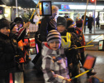 ein langer zug zur konzerthalle 20091206 1110099757