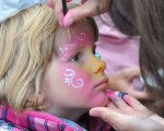 paula wird noch huebscher gemacht 20100830 1946109015