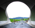20091026 1829415562 tunnel 83