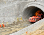 20081021 1033184145 tunnel 2