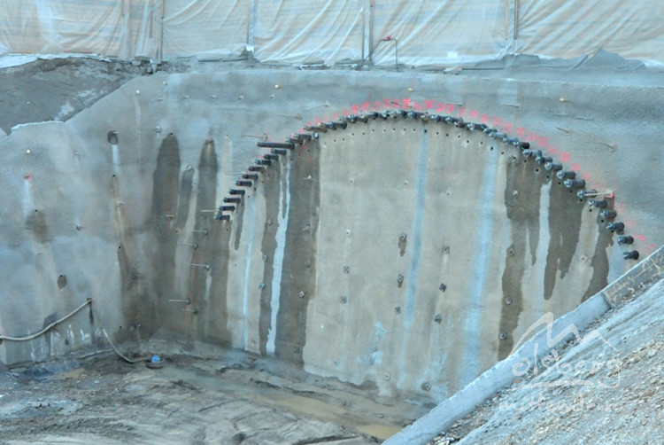 20081021 1962482438 tunnel 1