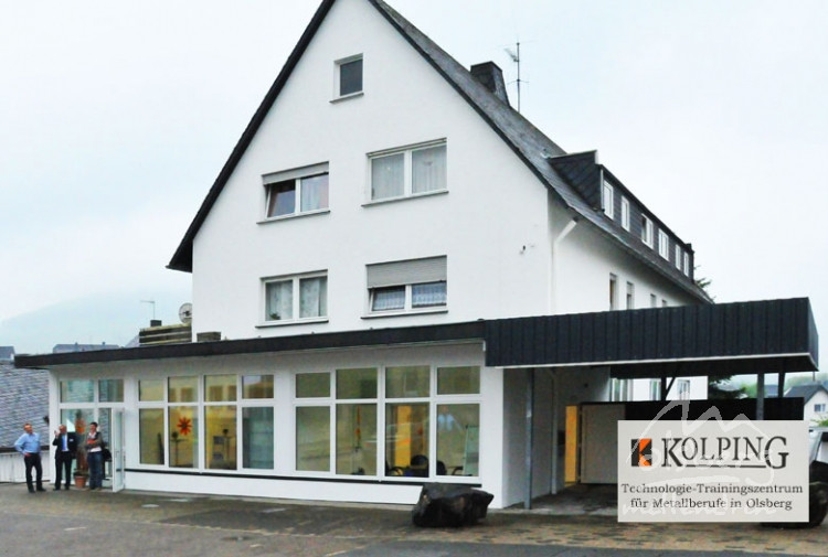 das gebaeude 20100530 1708220002