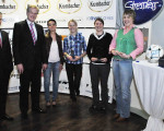 sportlerinnen 2009 mit sponsoren 20100322 1143325011