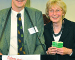 noch schnell die lose verkaufen 20111024 1237362475