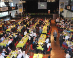 der saal fuellt sich 20110403 1859928819