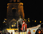 das schiff mit st nikolaus faehrt zur konzerthalle 20111206 1658865256