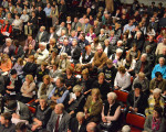 warten auf den beginn des konzertes 20111219 1121337117