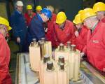 model in wartestellung 20120315 2067537537