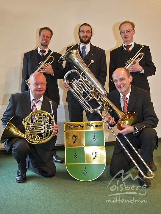 sie sorgen fuer die musikalische unterhaltung 20130106 1705365760