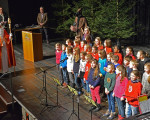 klasse gesang fuer den nikolaus  den anderen zuhoerern 20141206 1167148593