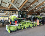 ue 60 besucht fa claas 20140621 1670909726