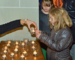 ein licht zum altar bringen 20131119 1392675278