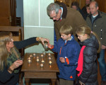 ein licht zum altar bringen 20131119 1622025456