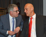 pausengespraech unter alten bekannten 20150413 1250669443