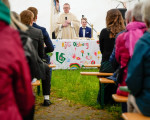 24183303 gottesdienst zum jubilaum 55 jahre kjg olsberg  c  annika loffler und melina klauke