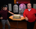 das fehlende f an der schreibmachine h d frigger  rayn mitschel 20190224 1105436965