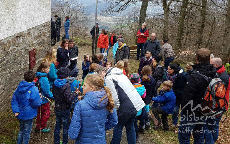 kreuzweg gang zur borbergskapelle 20170420 1641771448