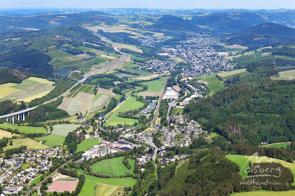 anflug auf olsberg zwischen autobahn  b7 20210621 1840657032