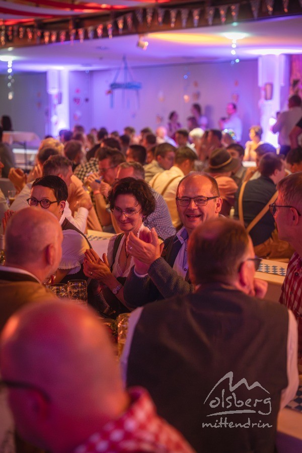 11201658 oktoberfest olsberg 2025  c lennard rosenkranz   lennards fototagebuch 11201658 oktoberfest olsberg 2025  c lennard rosenkranz   lennards fototagebuch