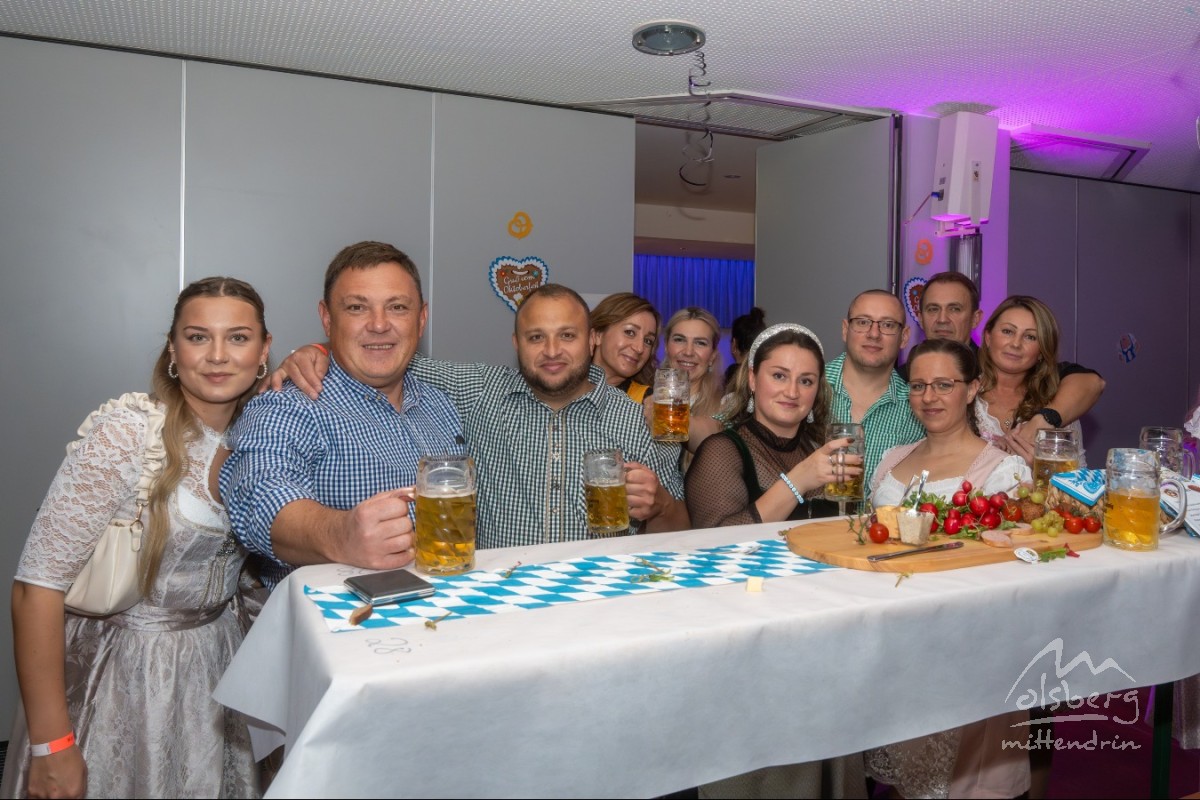 11205353 oktoberfest olsberg 2025  c lennard rosenkranz   lennards fototagebuch 11205353 oktoberfest olsberg 2025  c lennard rosenkranz   lennards fototagebuch