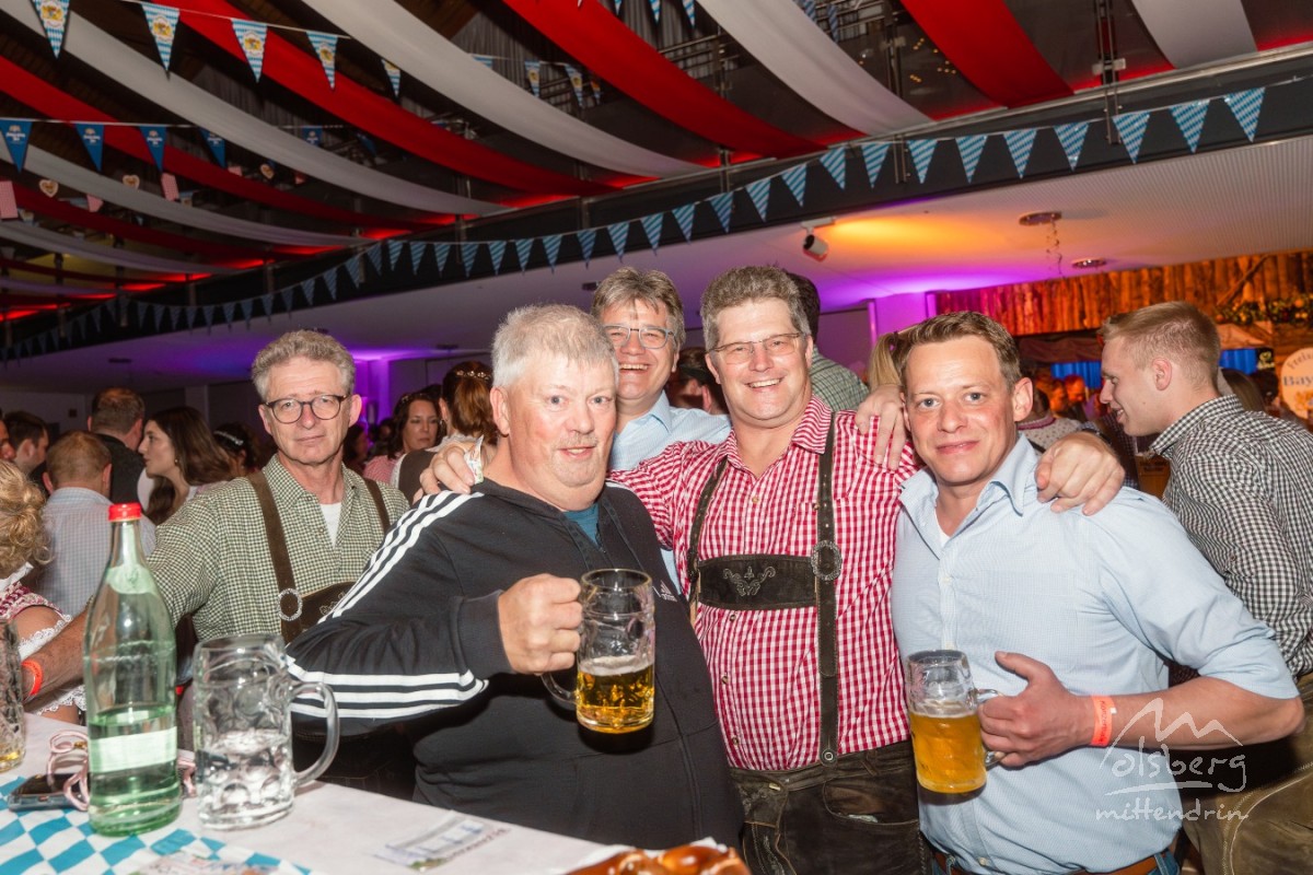 11220012 oktoberfest olsberg 2025  c lennard rosenkranz   lennards fototagebuch 11220012 oktoberfest olsberg 2025  c lennard rosenkranz   lennards fototagebuch