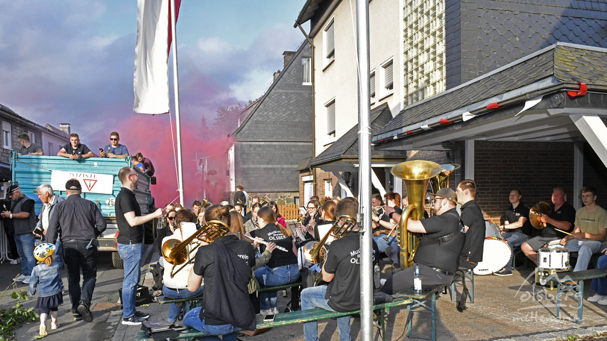 kraenzen beim koenigint120 kraenzen beim koenigint120