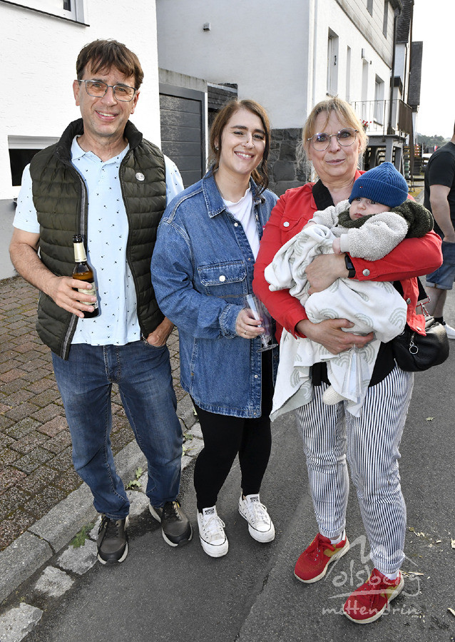 kraenzen beim koenigint129 kraenzen beim koenigint129