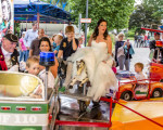 freifahrt im kinderkarussell mit dem koenigspaar 20170626 1584972730