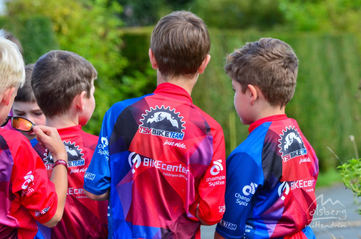 01 tsv kids race