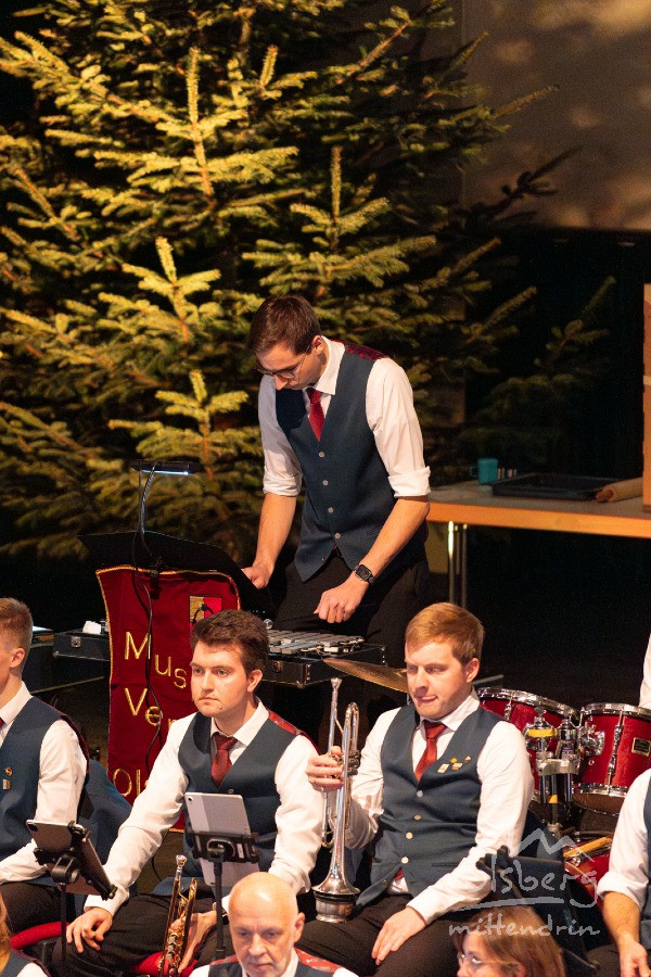 20231217184951 20231217184951