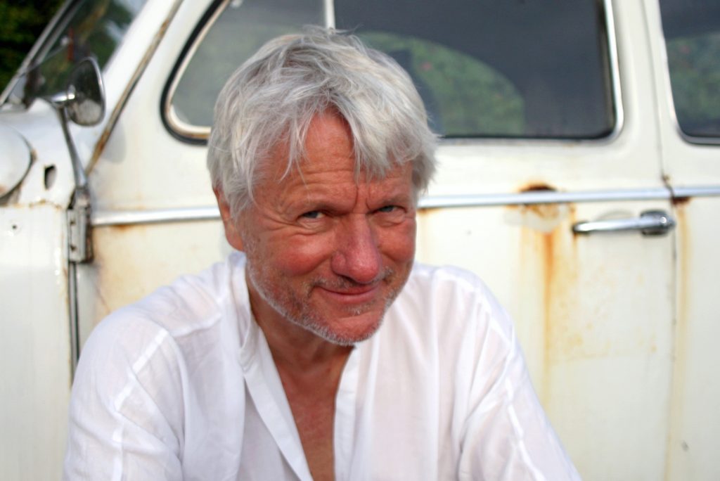 juergen becker die ursache liegt in der zukunft kuenstlerfoto 1024x684
