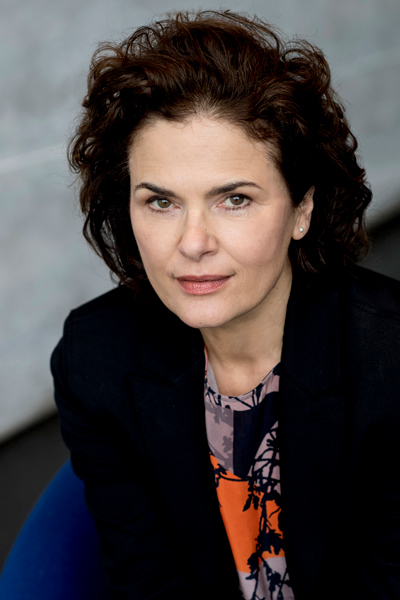 BARBARA AUER