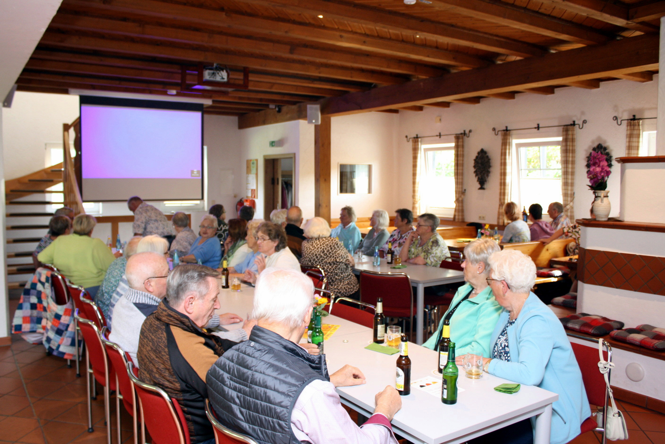 Lieder und Filmnachmittag