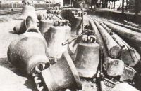 Glocken am Bahnhof